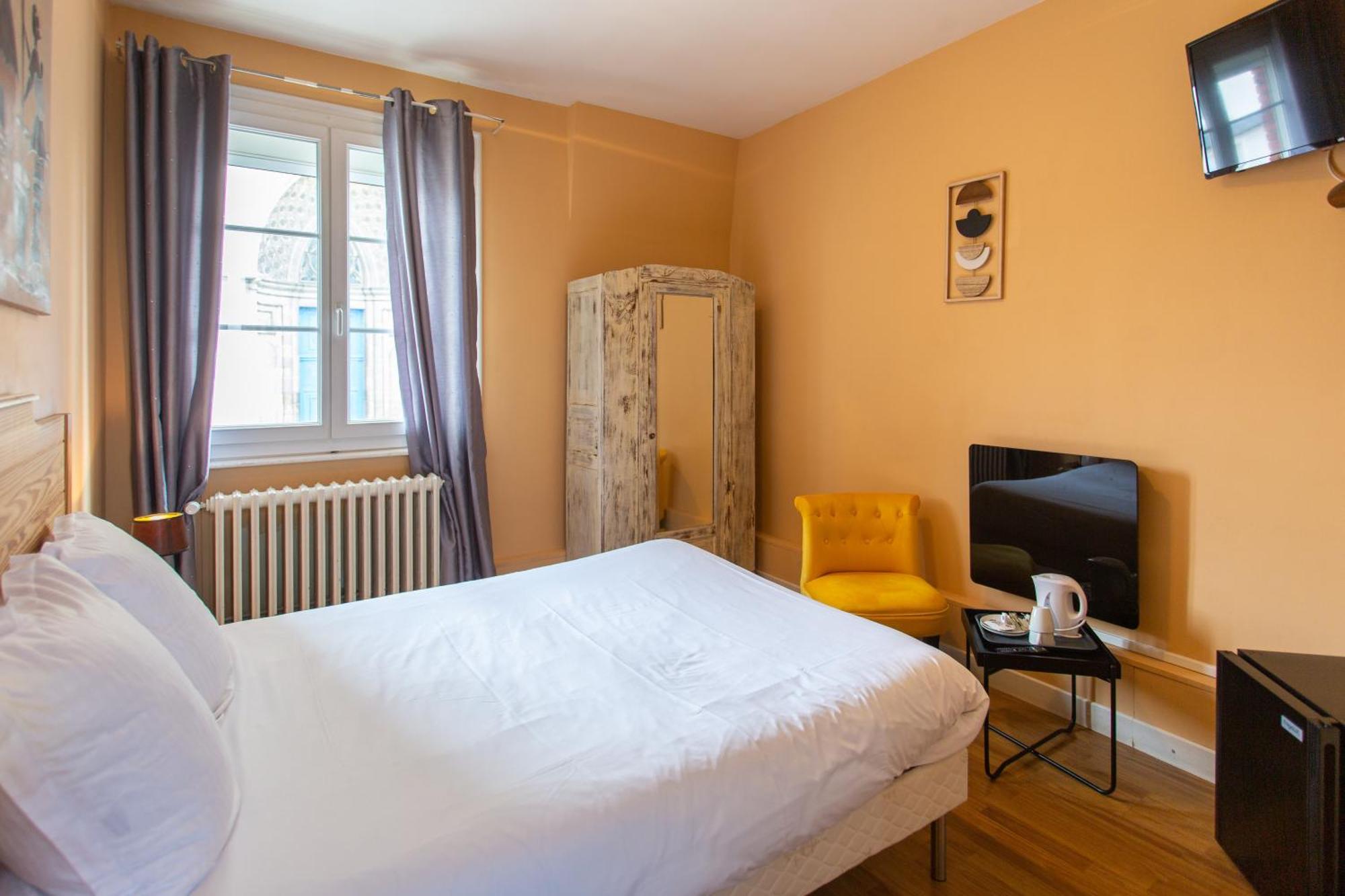 L'Abbatiale Hotel Corbie Buitenkant foto
