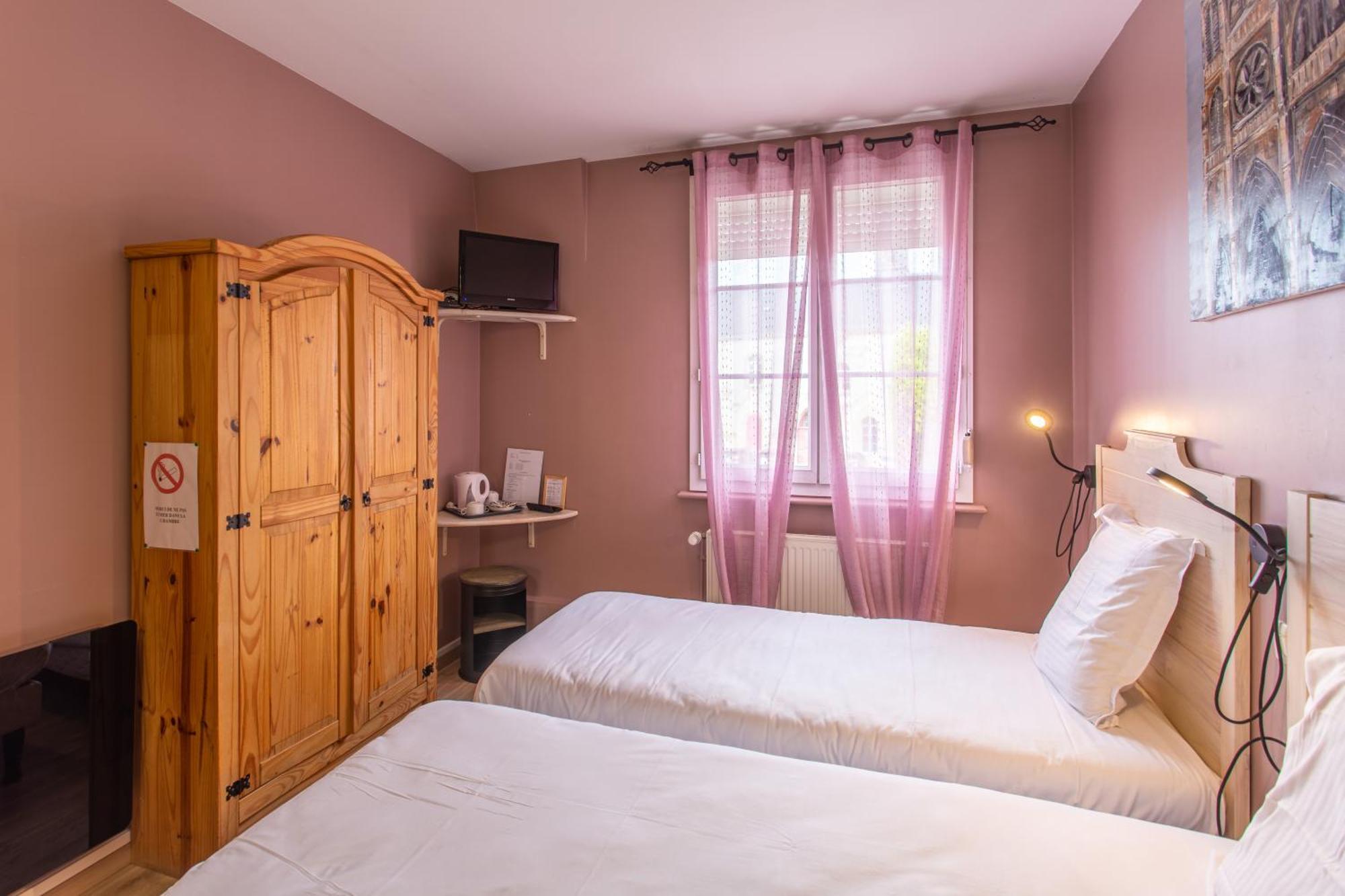 L'Abbatiale Hotel Corbie Buitenkant foto